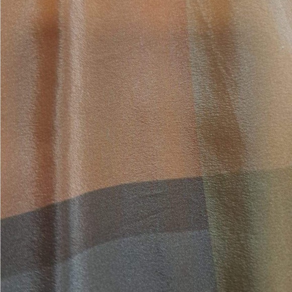 Silk Color-Block Dress - Picture 4 of 4